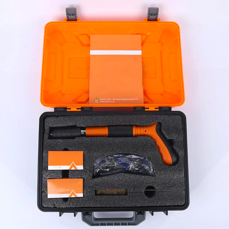 Akumulatorowy pistolet do mocowania 3 w 1 + 100 gwoździ do betonu